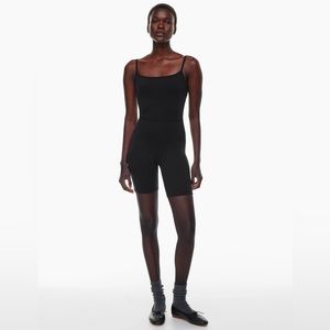 Aritzia Romper Divinity- Wilfred Free - 7” - Sz S